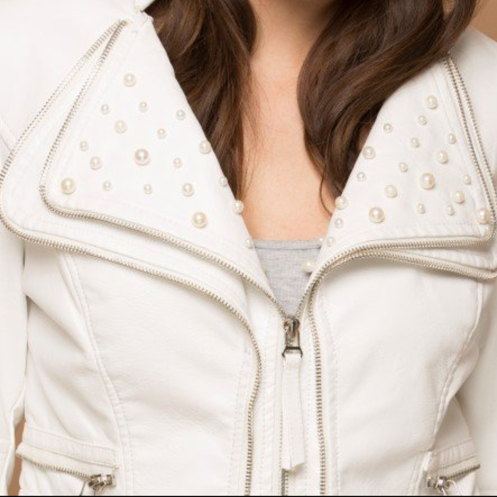 WHITE VEGAN LEATHER JACKET - Picture 4 of 4